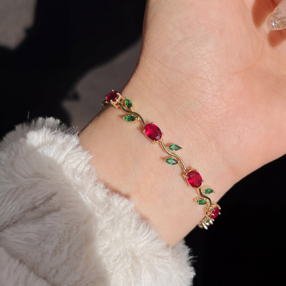Luminous Design Gold Plated Crystal Stones Tulip Bracelet for Girls/Women